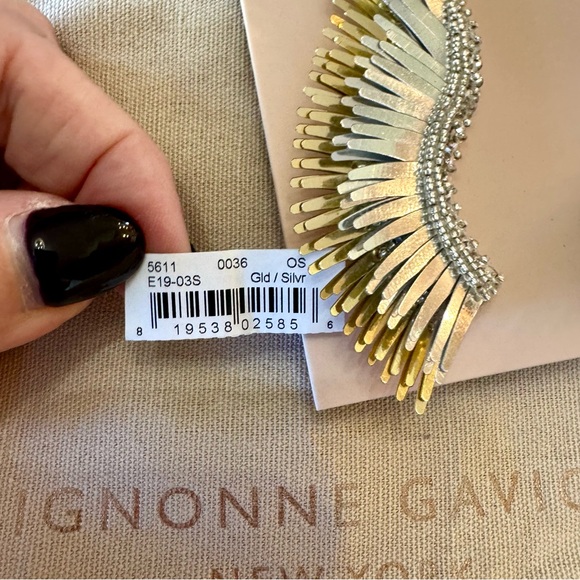 NWT Mignonne Gavigan Madeline statement earrings - Picture 4 of 9